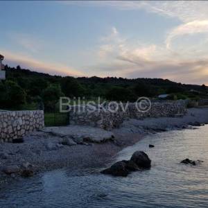 Prodaja, otok Pašman, Dobropoljana, dvojna kuća. 1. red do mora