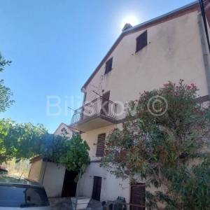 Prodaja, Otok Ugljan, Kali, samostojeća kuća, blizina plaže