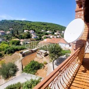 Prodaja, Otok Ugljan, Kali, samostojeća kuća, blizina plaže