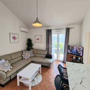 Prodaja, Pag, 2 apartmana, pogled na more, parking