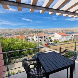 Prodaja, Pag, 2 apartmana, pogled na more, parking