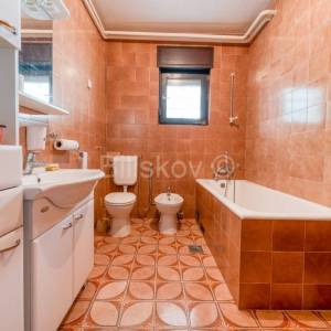 Prodaja, Pantovčak, samostojeća kuća, 2 GPM, 5 VPM, balkon