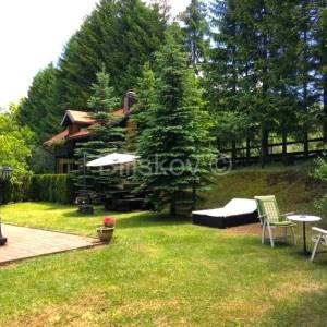 Prodaja, Plitvička jezera,šarmantna kuća 240 m2, bazen, sauna, parking