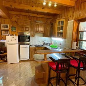 Prodaja, Plitvička jezera,šarmantna kuća 240 m2, bazen, sauna, parking