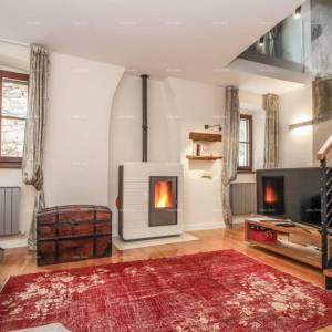 Prodaja predivne, moderno opremljene i renovirane istarske kamene kuće, Bale!