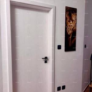 Prodaja - renovirana kuća na odličnoj lokaciji s dva apartmana i predivnim pogledom , Medulin!