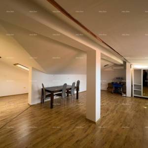 Prodaja renovirane kuće s pogledom na more, Medulin!