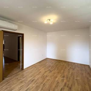 Prodaja renovirane kuće s pogledom na more, Medulin!