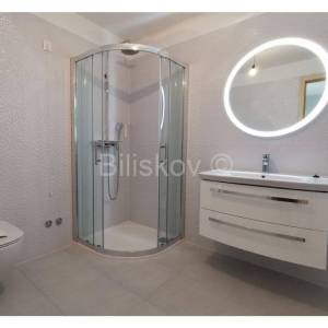 Prodaja, renovirani hotel u okolici Šibenika, 40m od mora