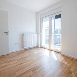 Prodaja, Retkovec, trosoban stan u novogradnji