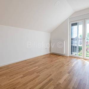 Prodaja, Retkovec, trosoban stan u novogradnji