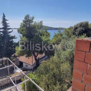 Prodaja, Rogoznica, Dvornica, nedovršena kuća 40m od mora