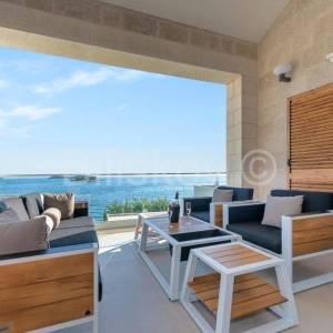 Prodaja, Rogoznica, luksuzna vila uz more