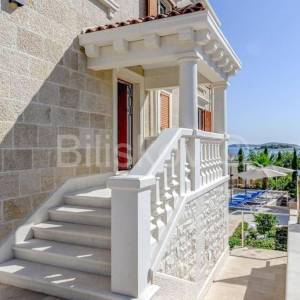 Prodaja, Rogoznica, luksuzna vila uz more