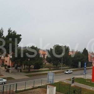 Prodaja, Rovinj, poslovna zgrada u atraktivnoj gospodarskoj zoni 