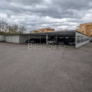 Prodaja, Sammobor, poslovna zgrada, 7 parking mjesta