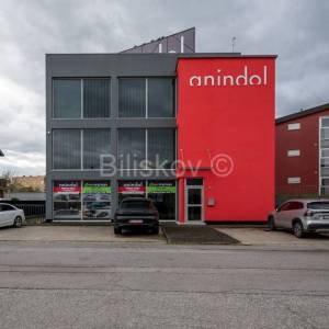 Prodaja, Sammobor, poslovna zgrada, 7 parking mjesta