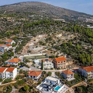 Prodaja, Seget Vranjica, vila u izgradnji