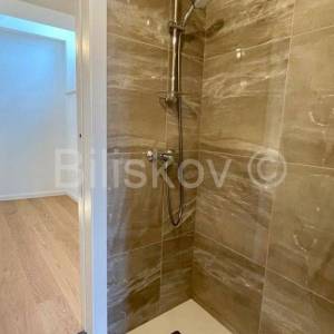 Prodaja, Šibenik, luksuzan stan na Rivi, pogled na more