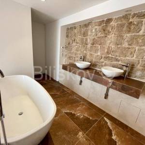 Prodaja, Šibenik, luksuzan stan na Rivi, pogled na more