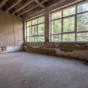 Prodaja, Sisak, poslovna zgrada