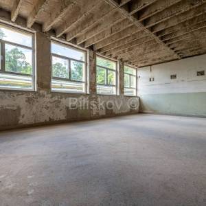 Prodaja, Sisak, poslovna zgrada