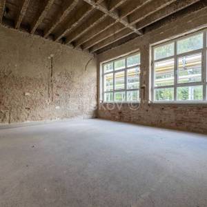 Prodaja, Sisak, poslovna zgrada