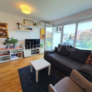 Prodaja, Špansko, jednosoban stan, lift, loggia