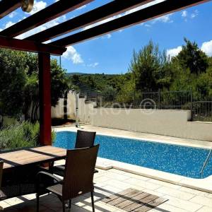 Prodaja, Splitska, vila s pogledom na more