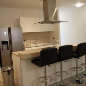 Prodaja, Splitska, vila s panoramskim pogledom na more