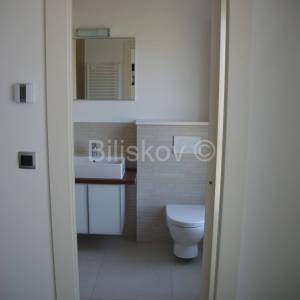 Prodaja, Splitska, vila s pogledom na more