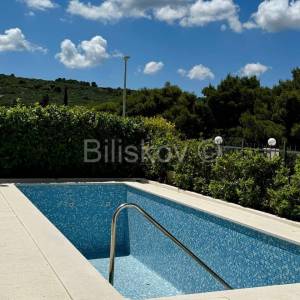 Prodaja, Splitska, vila s pogledom na more