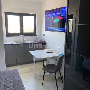 Prodaja, Srima, dvosoban stan + studio apartman, terasa