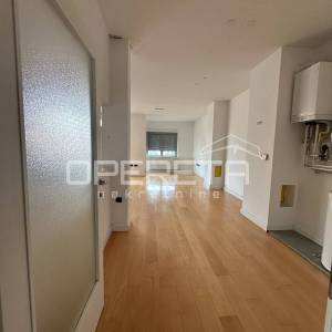 Prodaja, Stan, Centar, Centar, 4s, 161m2