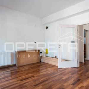 Prodaja, Stan, Centar, Centar, 4s, 161m2