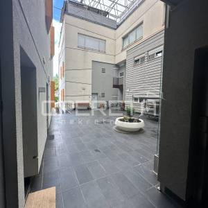 Prodaja, Stan, Centar, Centar, 4s, 161m2