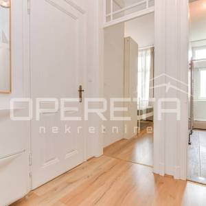 Prodaja, Stan, Centar, Degenova, 2s, 64m2