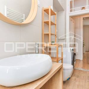 Prodaja, Stan, Centar, Degenova, 2s, 64m2