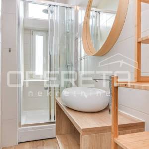 Prodaja, Stan, Centar, Degenova, 2s, 64m2