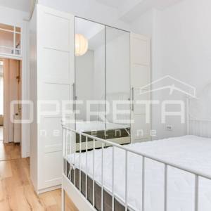 Prodaja, Stan, Centar, Degenova, 2s, 64m2