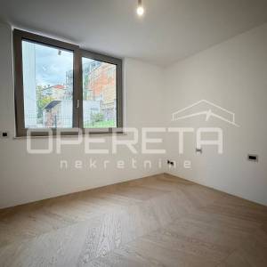 Prodaja, Stan, Centar, Medvedgradska , 3s, 122m2