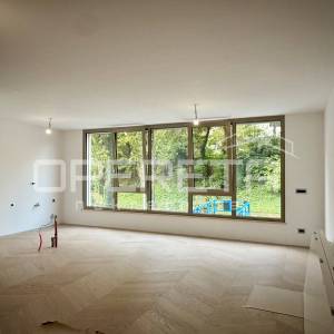 Prodaja, Stan, Centar, Medvedgradska , 3s, 122m2