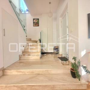 Prodaja, Stan, Gajnice, Gajnice, 4,5s, 140m2