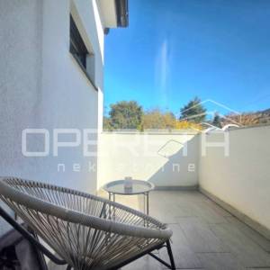 Prodaja, Stan, Gajnice, Gajnice, 4,5s, 140m2