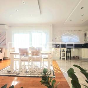Prodaja, Stan, Gajnice, Gajnice, 4,5s, 140m2