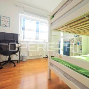 Prodaja, Stan, Gajnice, Gajnice, 4,5s, 140m2