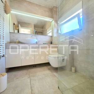 Prodaja, Stan, Gajnice, Gajnice, 4,5s, 140m2