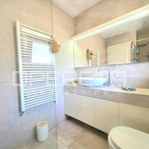 Prodaja, Stan, Gajnice, Gajnice, 4,5s, 140m2