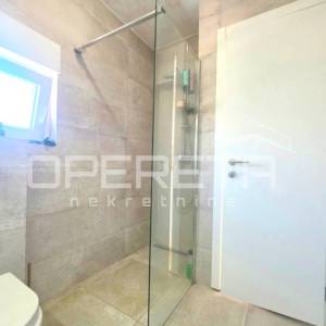 Prodaja, Stan, Gajnice, Gajnice, 4,5s, 140m2