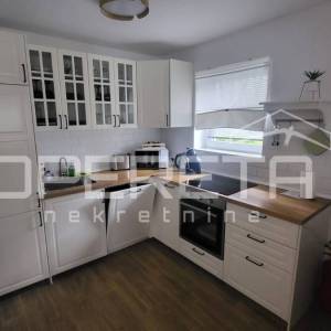 Prodaja, Stan, Granešina, Novačka, 4s, 100m2